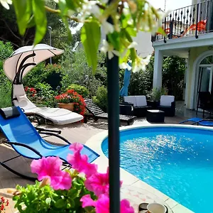 Dora Apartament